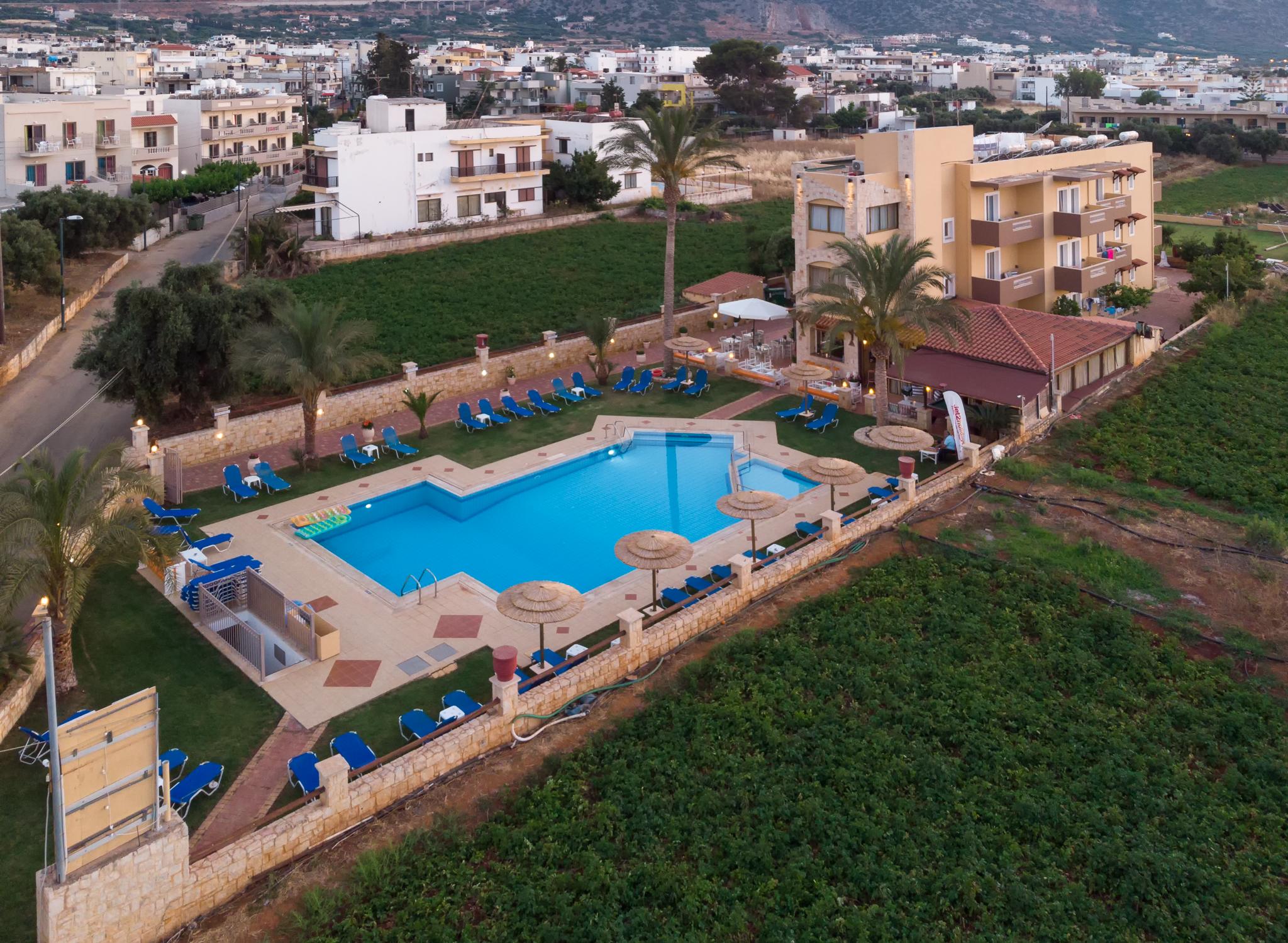 מאליה Danelis Studios & Apartments מראה חיצוני תמונה